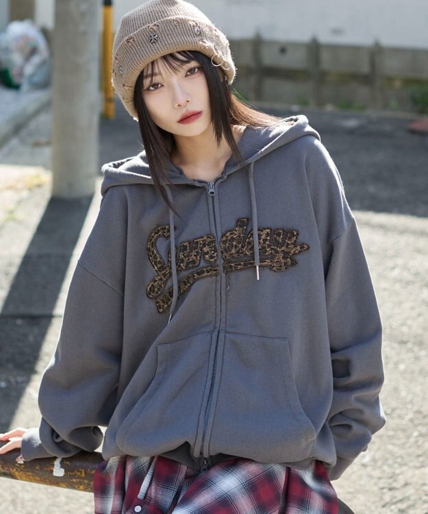 WEGO 【ユニセックス着用ITEM/SMLサイズ展開】レオパードワッペンダブルZIPパーカー スミクロ