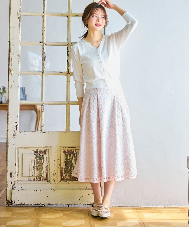 Feroux フラワー刺繍 フレアスカート ピンク系