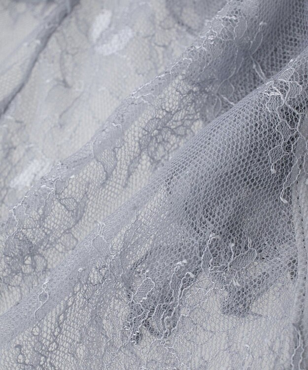 earth music&ecology ＳＥＴ２点ラッフルレースブラウス＋キャミソール Grayish Blue