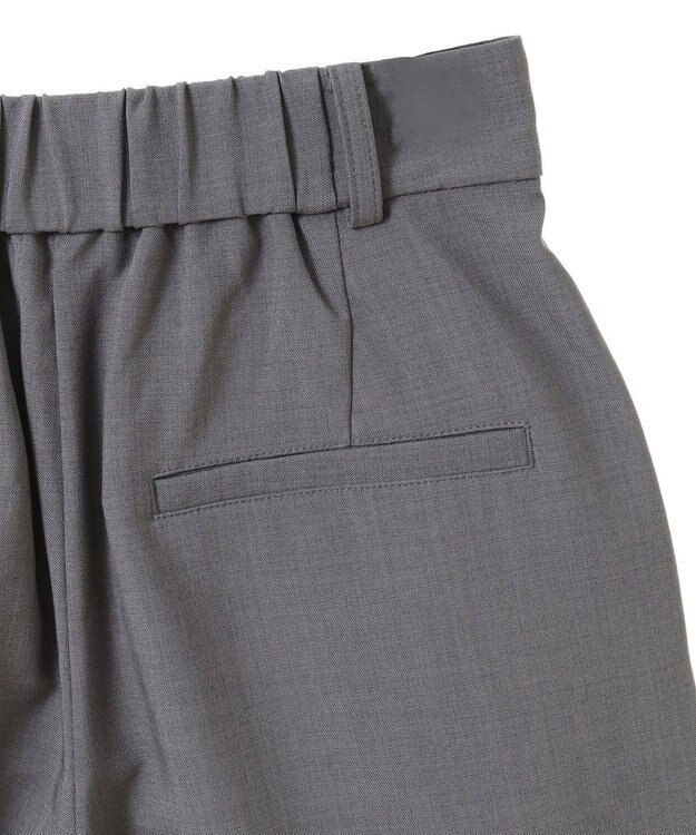 earth music&ecology タックハーフパンツ Gray