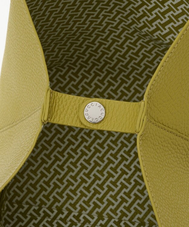 IACUCCI オペラ S CERVO/STAMPA INTERNA イエロー