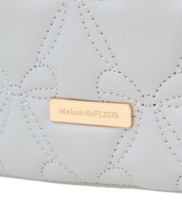 Maison de FLEUR EC限定リボンキルティングキューブバッグ Grayish Blue