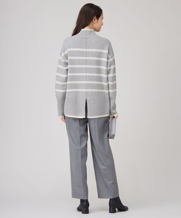 自由区 L 【WEB限定カラーあり・洗える】ウールカシミヤブレンドハイネック ニット [WEB限定]グレー×オフボーダー