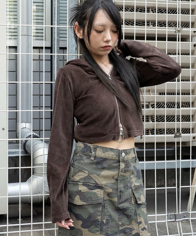 WEGO ベロアショートZIPパーカー ブラウン