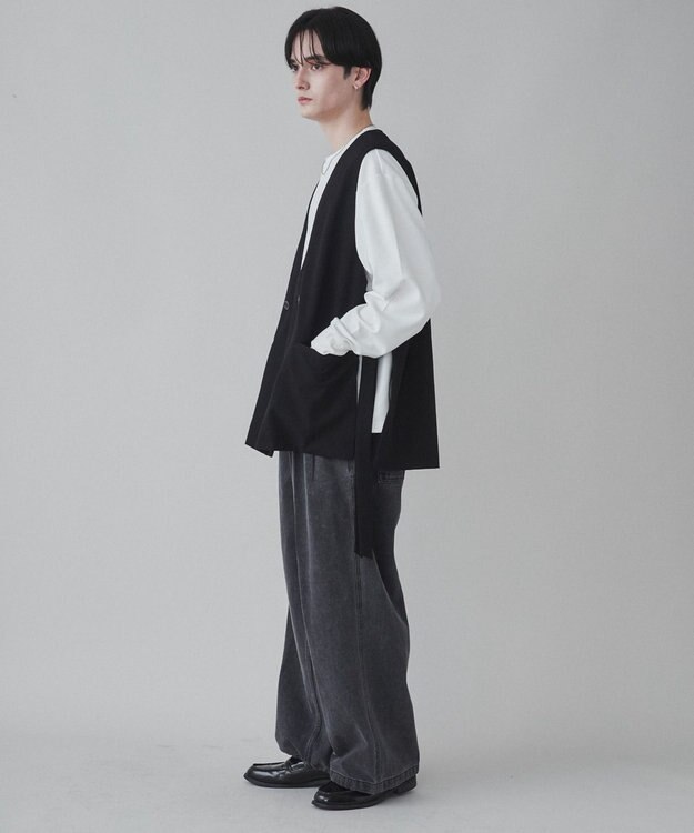 WEGO 【ユニセックス着用ITEM】TRノーカラーベスト ブラック