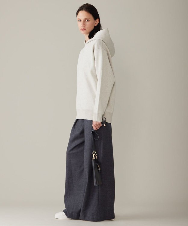 自由区 L 【洗える】シャイニースムースニット パーカー アイボリー系