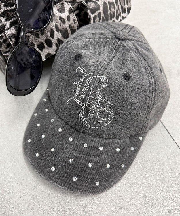 WEGO ロゴラインストーンキャップ ブラック