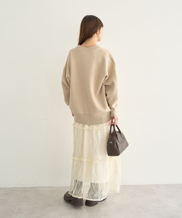 earth music&ecology 【洗濯機洗い可】スウェットライクロゴニットプルオーバー ライトベージュ