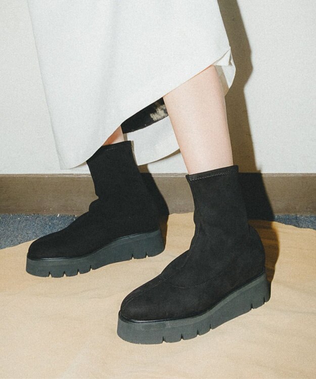 新作】秋冬の足元に選びたい、ルカグロッシの新作サイドゴアブーツ