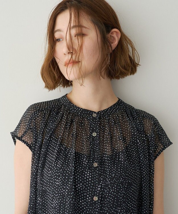 YECCA VECCA シアードット柄ブラウス Black