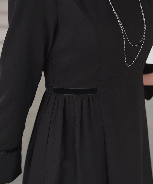 Tiaclasse 【安田美沙子さん着用・新色追加・洗える】ベロアラインフレアワンピース ブラック