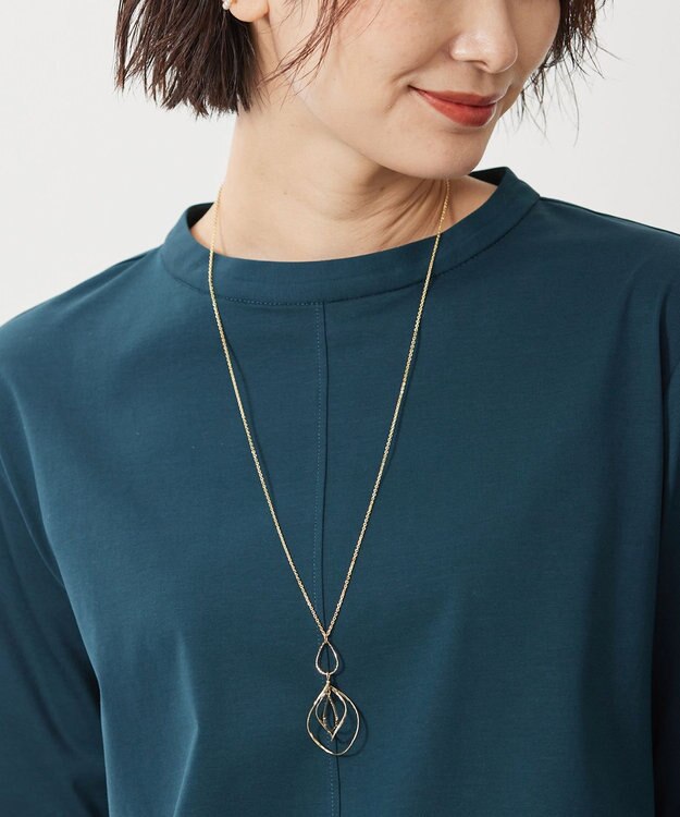 J.PRESS LADIES ラインドロップ ネックレス ゴールド系