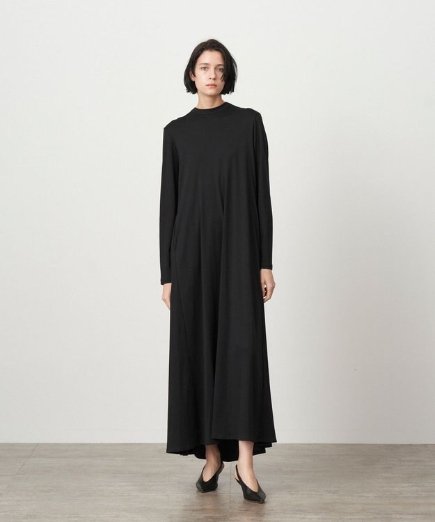 ATON SUVIN FRISE | フレアドレス BLACK