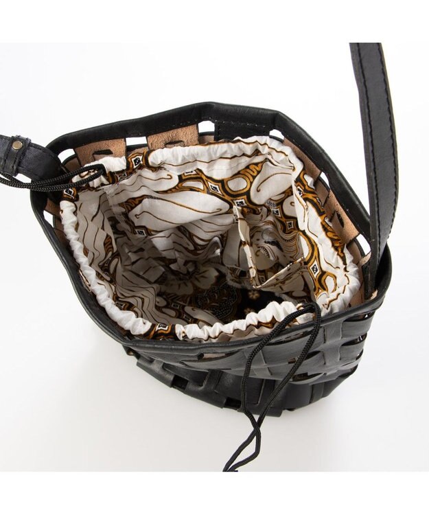 UNBILLION ピークスピーク PEAKS PEAK / 牛革透かし編みメッシュショルダートート ブラック