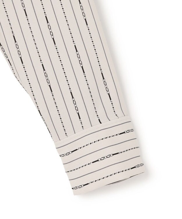 ICB 【新色追加・WEB限定】BackSatinAmunzen キーネックブラウス トープベース×ストライプチェーン柄