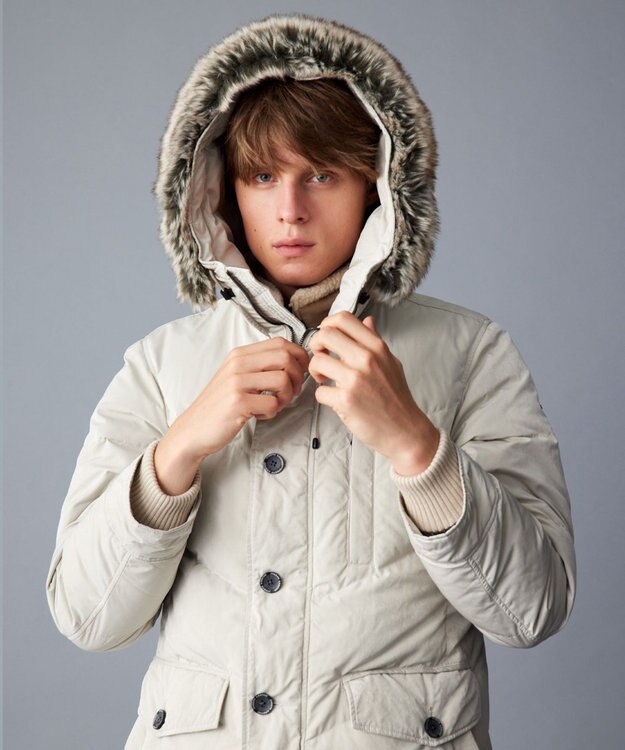 JOSEPH ABBOUD MOUNTAIN  【サスティナブル/ECO撥水/ECOファー/9ポケット/男女兼用】Pe/Nyピーチ ダウンコート アイボリー系