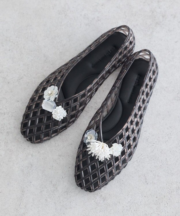 earth music&ecology もちやわインソールジェリーシューズ Dark Gray