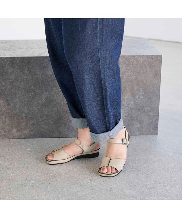 ing <ing>【WEB限定】ウエッジヒールレザーサンダル アイボリー