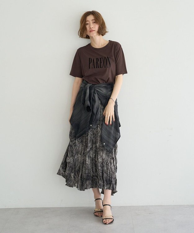 YECCA VECCA フロッキーロゴTee Brown