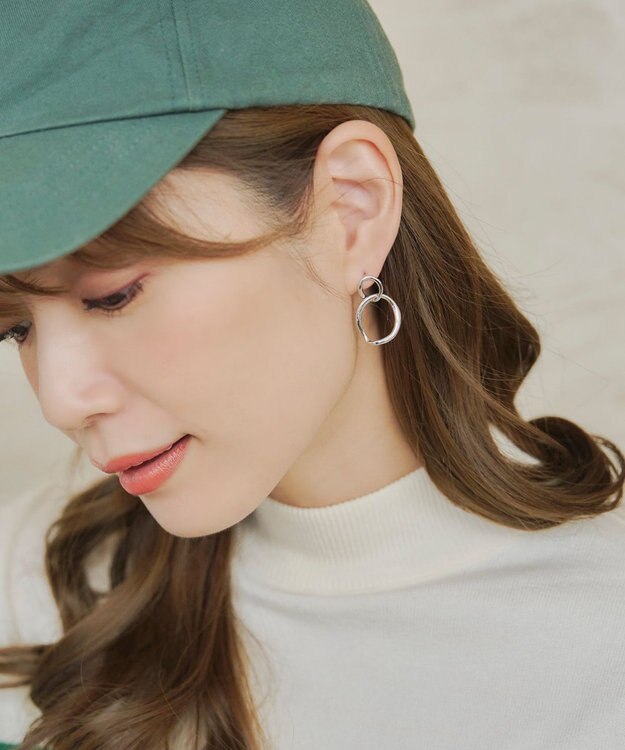 Tiaclasse ダブルリングピアス シルバー