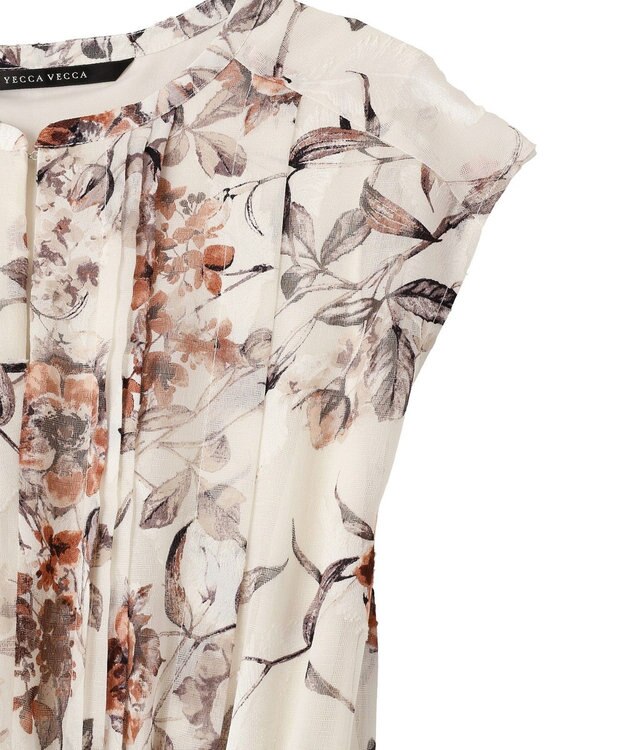 YECCA VECCA フラワー柄シアープリーツワンピース Ivory