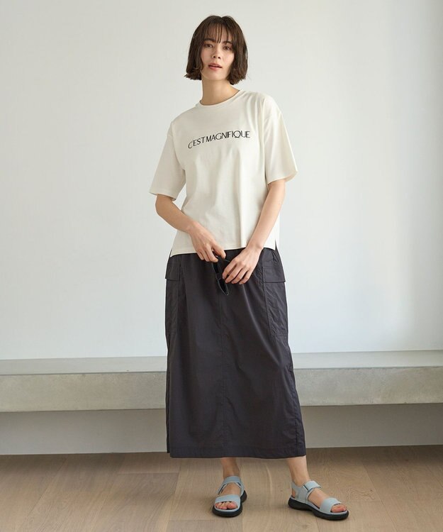 UNFILO BEAUTY FORM ロゴ刺繍 半袖Tシャツ 白