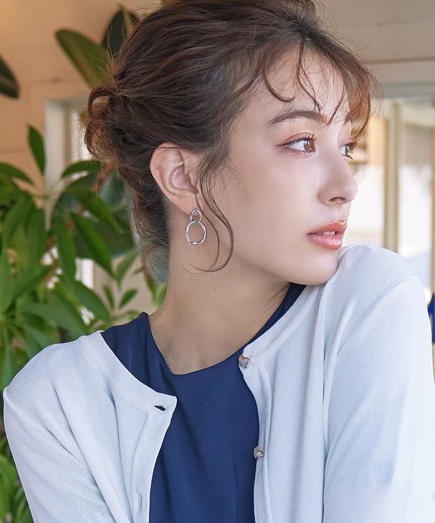 Tiaclasse ダブルリングピアス シルバー