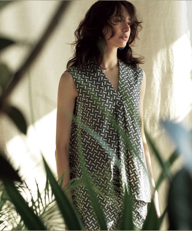 23区 S 【R(アール)】ジオメトリックプリント ワイドパンツ ジオメトリックプリント