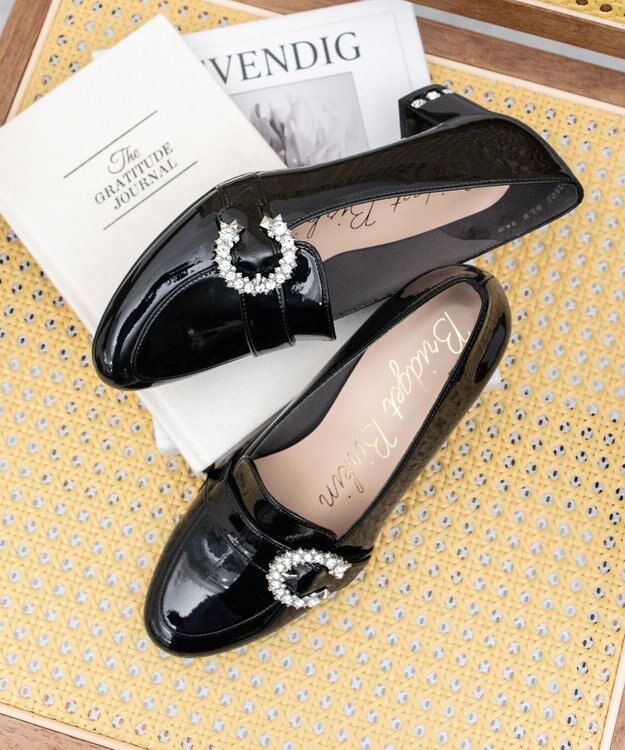 Bridget Birkin 【Bridget Birkin】ヒールアップバックルベルトローファー ブラックエナメル
