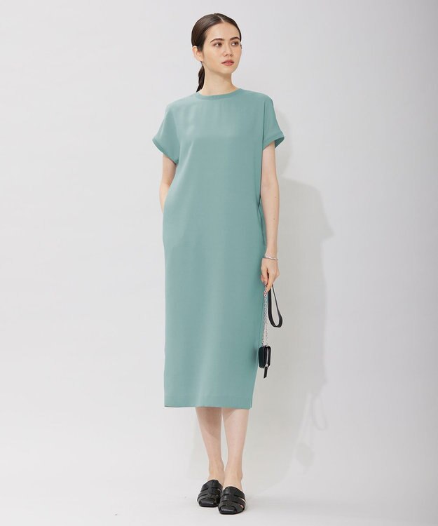 ICB 【接触冷感・UVケア・速乾・洗える】FluidBackSatin ワンピース セラドン系