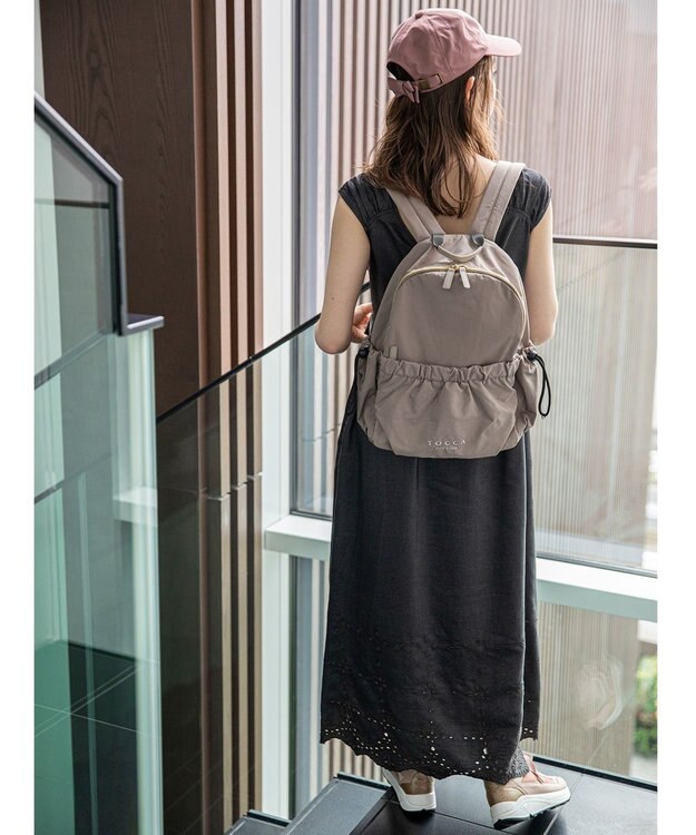 TOCCA 【WEB限定＆一部店舗限定】SANA BACKPACK バックパック ベージュ系