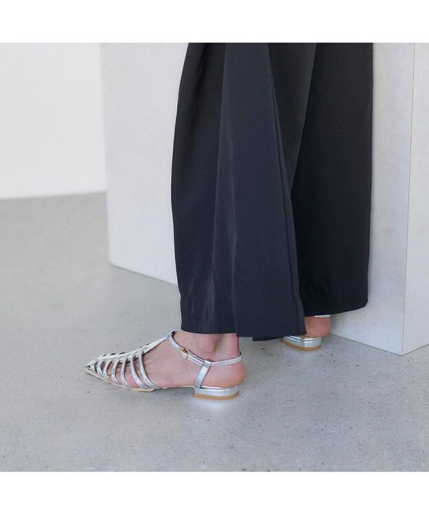 MODE ET JACOMO <carino>ポインテッドトゥグルカサンダル シルバー