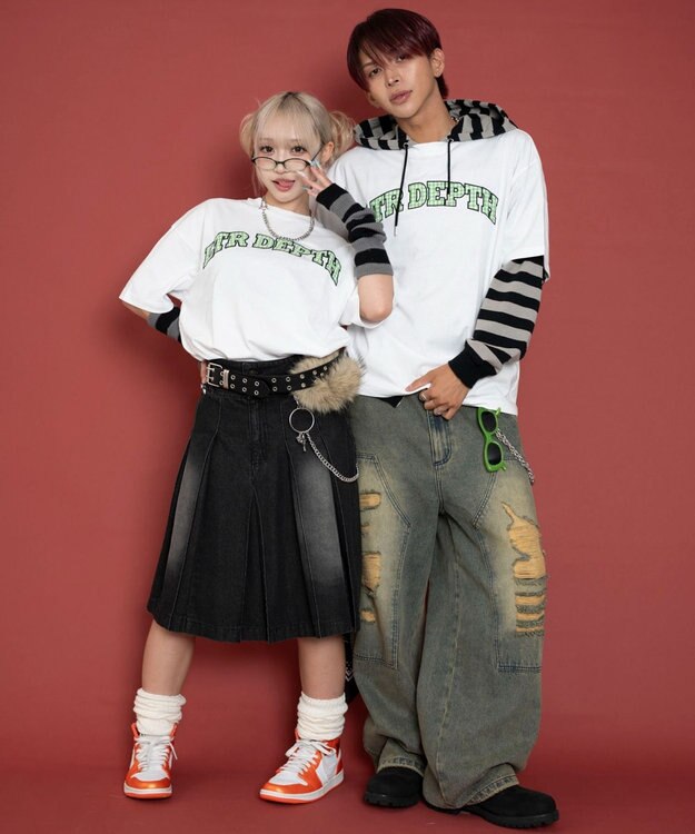 WEGO 【ユニセックス着用ITEM/MLサイズ展開】チェックカレッジグラフィックT（SS） ホワイト