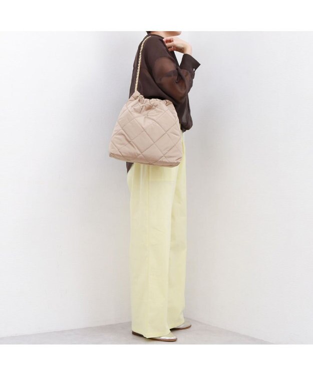 UNBILLION カシュカシュ cachecache / ナイロンキルティングチェーン手提げトート ベージュ