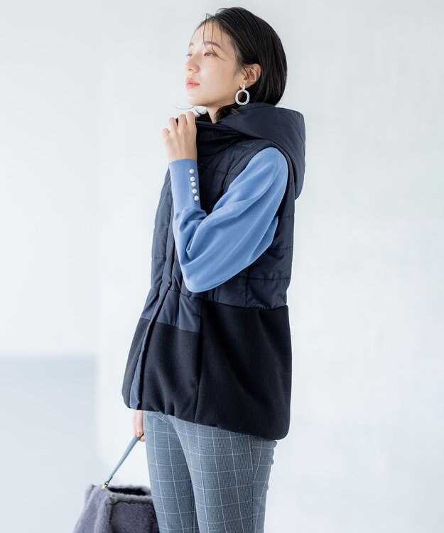 組曲 【中綿・軽羽織】フード付きパディングベスト ブラック系