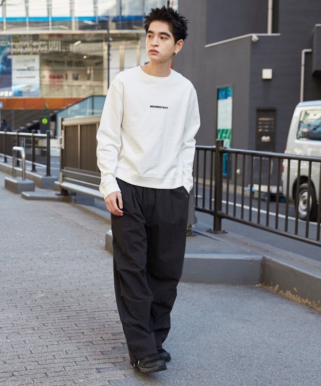 WEGO 【ユニセックス着用ITEM】THEBOYエルボーパッチクルーネックPO ホワイト