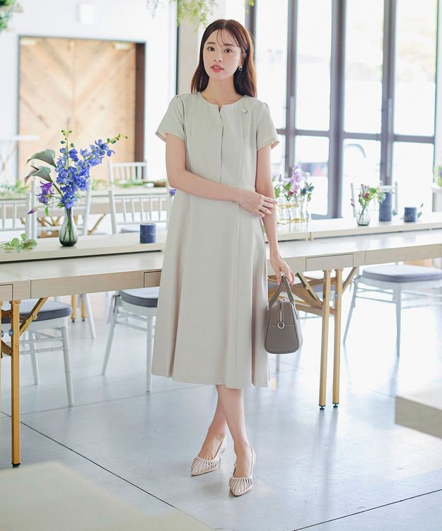 Tiaclasse 【小倉優子さん着用・フラット&ヒール2TYPE】ケージデザインシアーパンプス ヒール：アイボリー