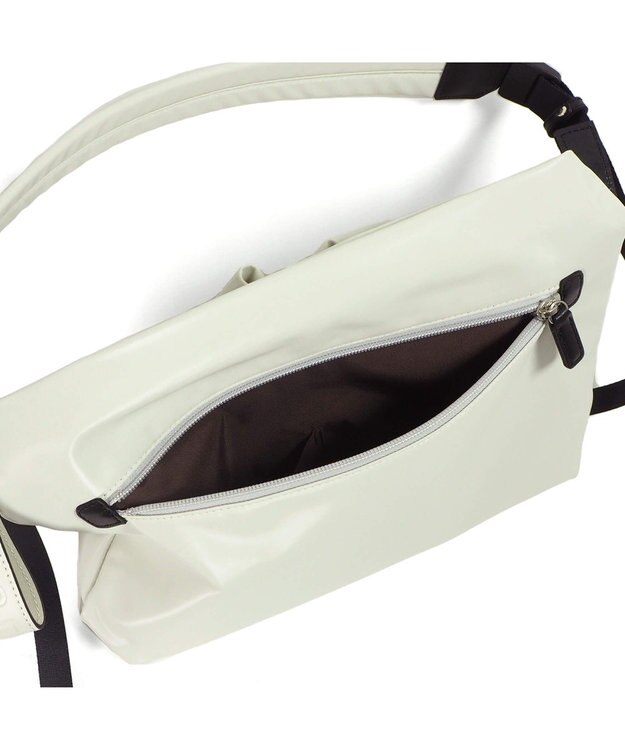 PELLE BORSA ギャザーショルダー Cheers チアーズ 4675 アイボリー