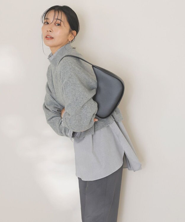 UNFILO ふわふわニット クロップドハイネック グレー