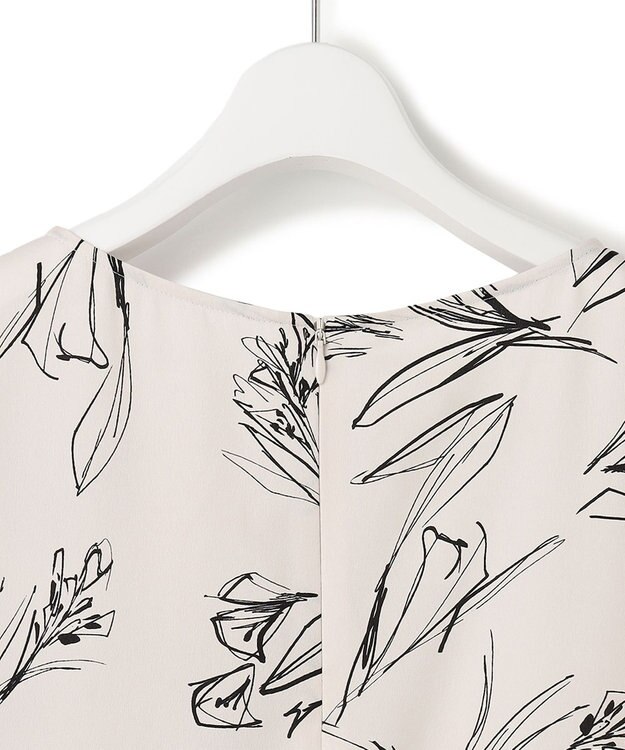 23区 【洗える】ラインフラワープリント フレンチスリーブ ブラウス アイボリープリント