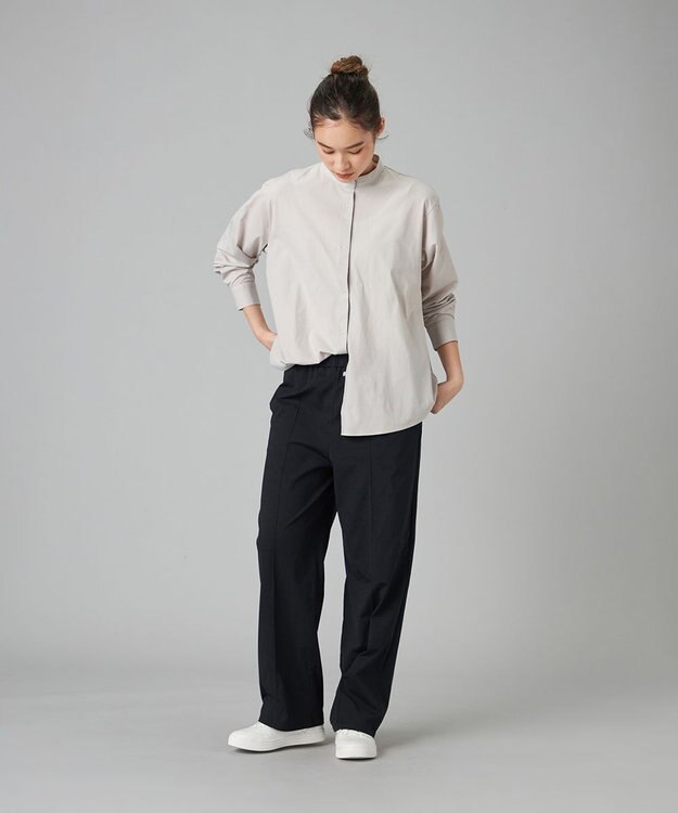 Chacott EasyCare+ノーカラーシャツ グレージュ