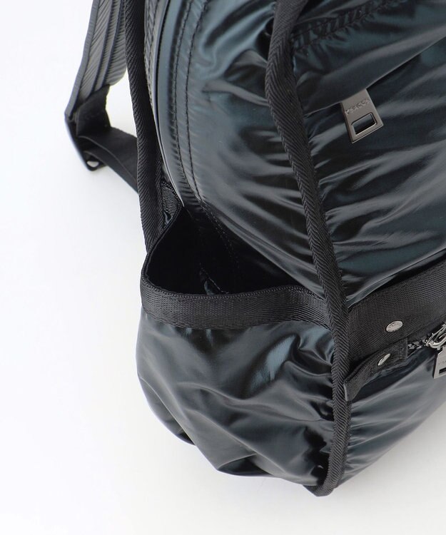 Y'SACCS 【Y’SACCS vous et】メタリックリュック ブラック