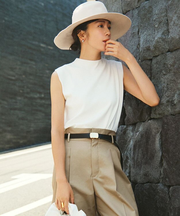 23区 L 【洗える/吊り干しOK】ヴィスコースストレッチ ノースリーブ ニット ホワイト系