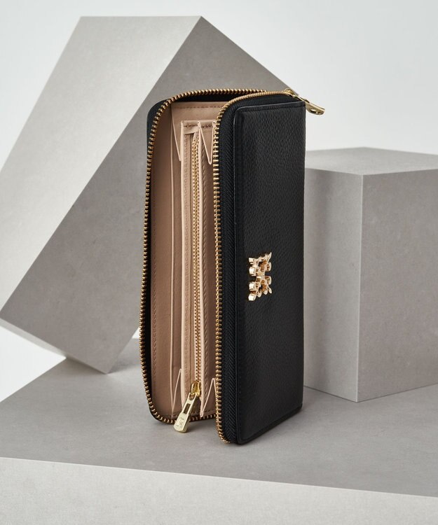 russet モノグラムプレートラウンドジップウォレット(SO-372) Black/BE