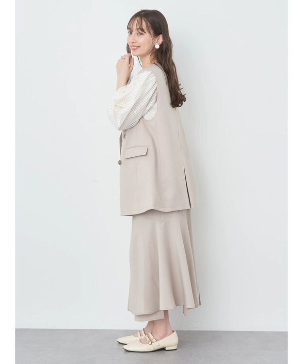 earth music&ecology ノーカラージレ Beige