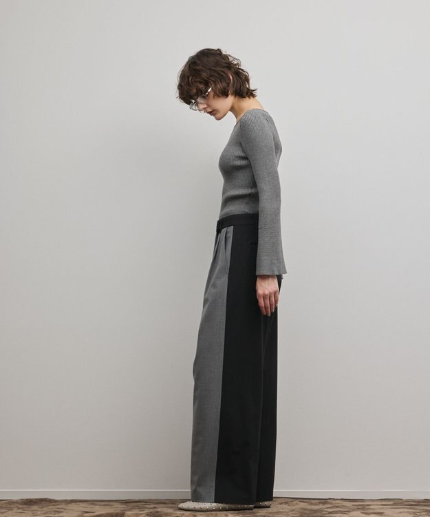 GRACE CONTINENTAL アイレットリブニットトップ グレー