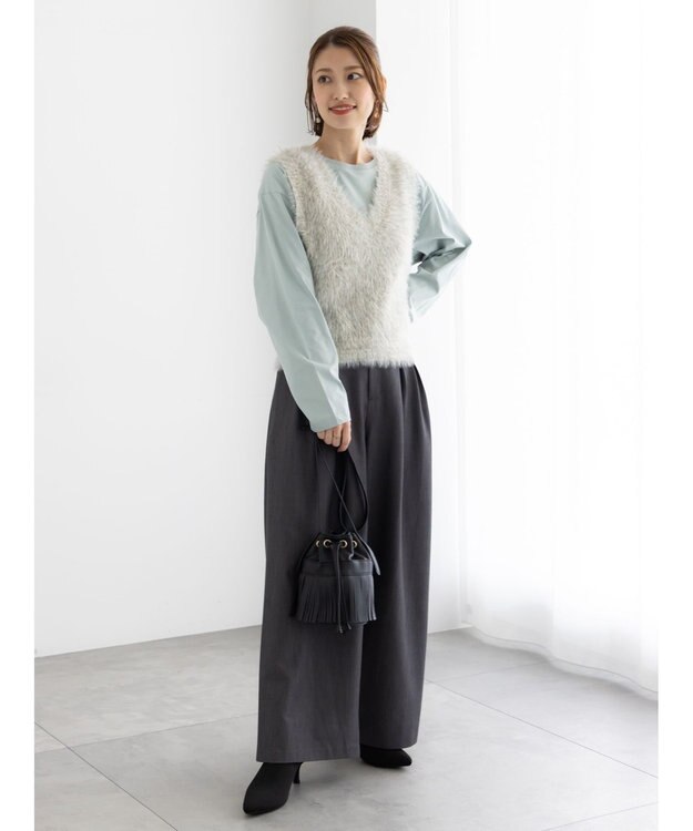 Te chichi シャギーヤーンVネックベスト グレー