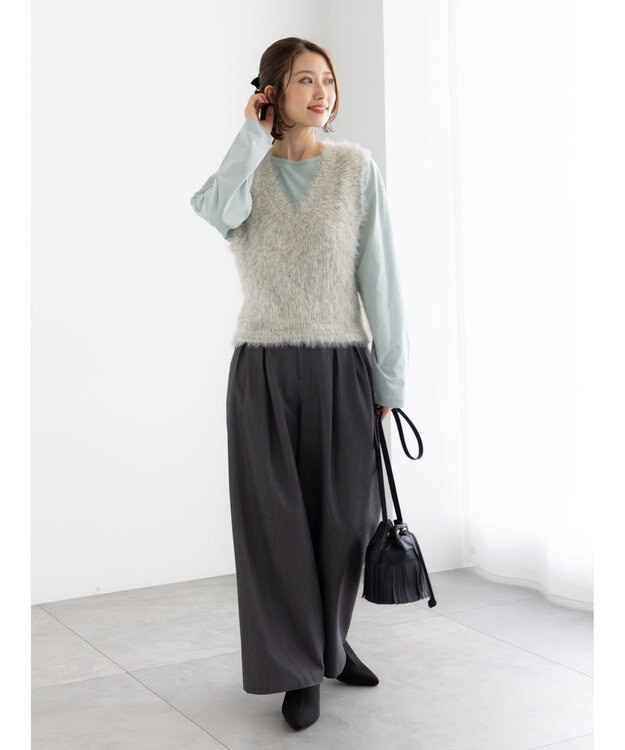 Te chichi シャギーヤーンVネックベスト グレー