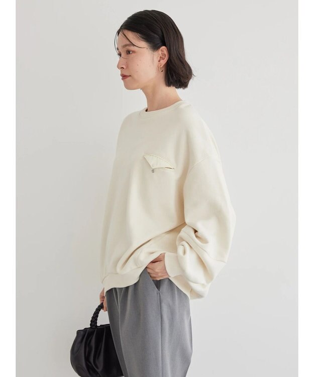 AMERICAN HOLIC ポケット付きバックドレープ裏毛プルオーバー Ivory