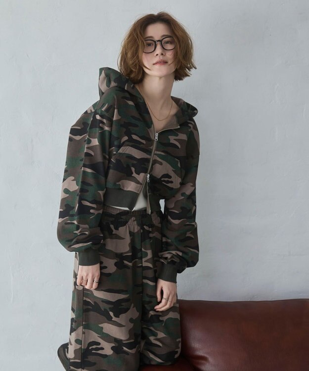 WEGO ショートZIPパーカー 柄1